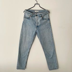 Straight leg light denim jean